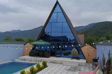 Günlük Kirayə Villa Vəndam Qəsəbəsində 