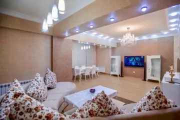 Aylıq Kirayə Yeni Tikili Ağ şəhər Kompleksində 