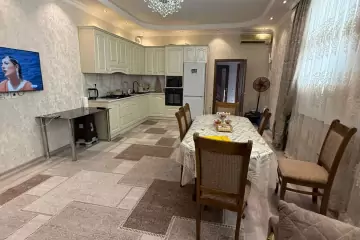 Satılır Həyət Evi Biləcəridə 