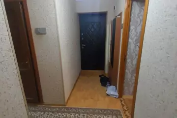 Satılır Köhnə Tikili 8-ci Kilometrdə 