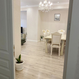 Kirayə 3 otaqlı Yeni Tikili 145 m², Grand Hayat