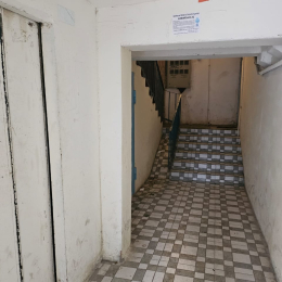 Satılır 2 otaqlı Köhnə Tikili 60 m², Nəsimi bazarı