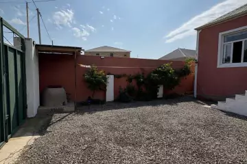 Satılır Həyət Evi Ramanada 