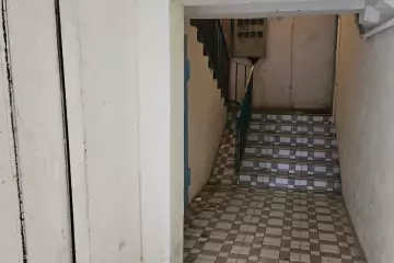 Satılır Köhnə Tikili Nəsimi Bazarında 