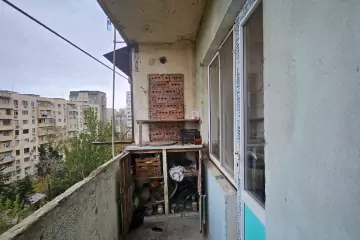 Satılır Köhnə Tikili Nəsimi Bazarında 