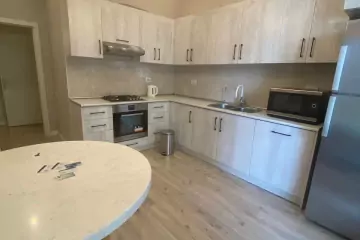 Aylıq Kirayə Yeni Tikili Grand Hayatda 