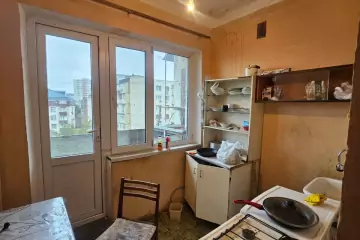 Satılır Köhnə Tikili Nəsimi Bazarında 