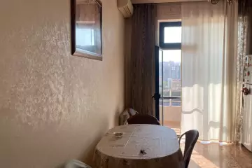 Satılır Yeni Tikili Gənclikdə 