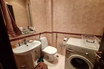 Satılır Yeni Tikili Gənclikdə 