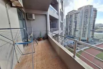 Satılır Yeni Tikili Gənclikdə 