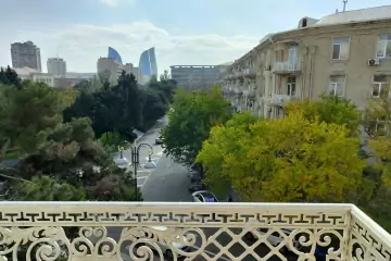 Satılır Köhnə Tikili Space Tv'də 