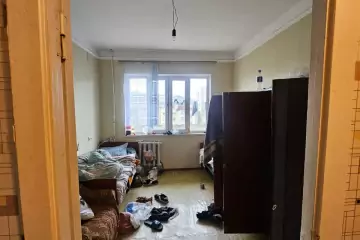 Satılır Köhnə Tikili Nəsimi Bazarında 