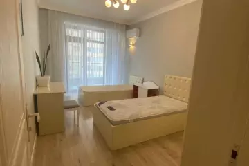 Aylıq Kirayə Yeni Tikili Grand Hayatda 