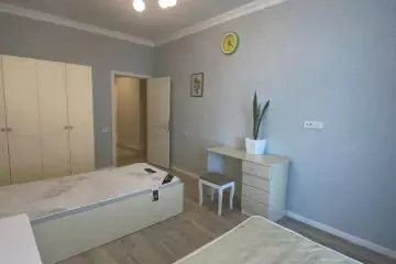 Aylıq Kirayə Yeni Tikili Grand Hayatda 