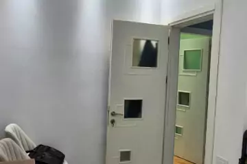 Satılır Köhnə Tikili Elmler Akademiyasıda 