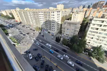 Satılır Yeni Tikili Gənclikdə 