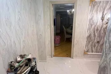 Satılır Yeni Tikili Masazırda 