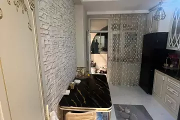 Satılır Yeni Tikili Masazırda 