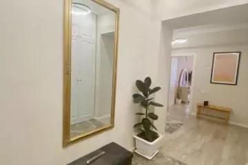 Aylıq Kirayə Yeni Tikili Grand Hayatda 