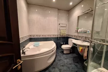 Satılır Yeni Tikili Gənclikdə 