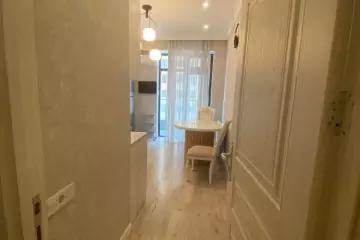 Aylıq Kirayə Yeni Tikili Grand Hayatda 