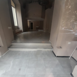Kirayə Obyekt 1 otaq 90 m², 1 sot  ərazi, 28 May metrosu ətrafı