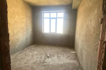 Satılır Yeni Tikili 9-cu Mikrorayonda 