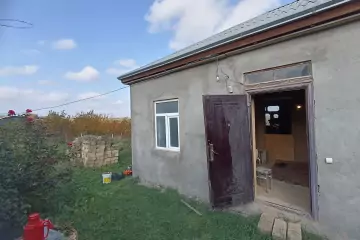 Satılır Bağ Evi şabran Rayonunda 