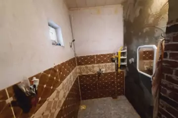 Satılır Həyət Evi Savalan Qəsəbəsida 