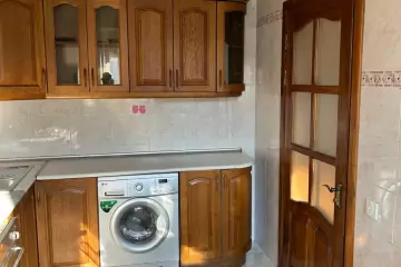 Satılır Köhnə Tikili Gənclik Mallda 