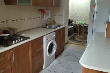 Satılır Köhnə Tikili Qaraçuxurda 