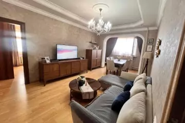 Satılır Köhnə Tikili Yeni Günəşlidə 