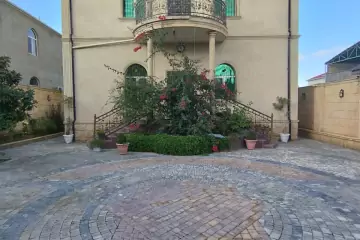 Satılır Həyət Evi Biləcəridə 