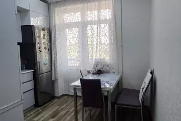 Satılır Köhnə Tikili Hövsanda 