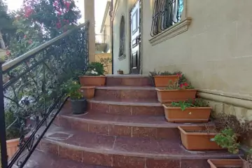 Satılır Həyət Evi Biləcəridə 