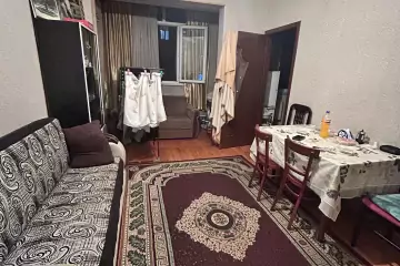 Satılır Köhnə Tikili Binəqədidə 