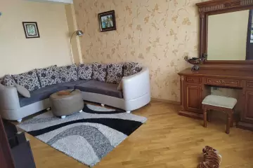 Satılır Yeni Tikili Həzi Aslanovda 