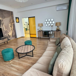 Kirayə 2 otaqlı Yeni Tikili 90 m², İçərişəhər