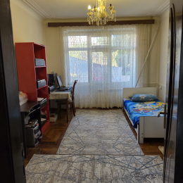 Satılır 3 otaqlı Köhnə Tikili 95 m², Həzi Aslanov