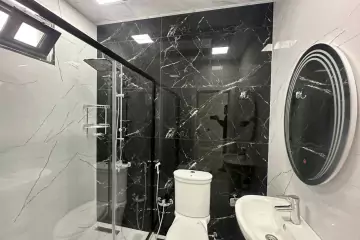 Satılır Bağ Evi şüvəlanda 