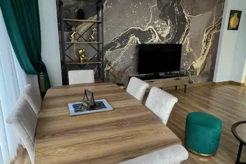 Aylıq Kirayə Yeni Tikili İçərişəhərdə 