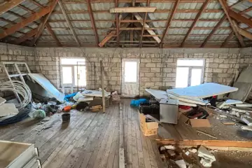 Satılır Həyət Evi Savalan Qəsəbəsida 