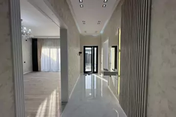 Satılır Bağ Evi şüvəlanda 