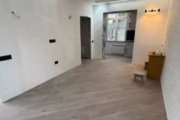 Satılır Köhnə Tikili Biləcəridə 