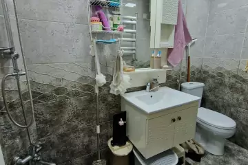 Satılır Yeni Tikili Masazırda 