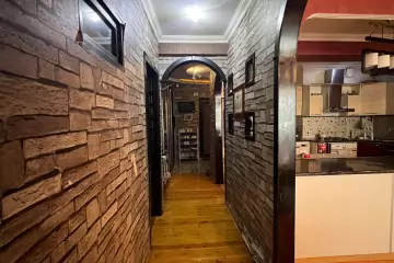 Satılır Yeni Tikili Bakıxanovda 