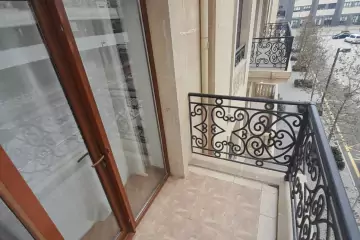 Aylıq Kirayə Yeni Tikili Ağ şəhər Kompleksində 