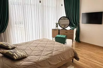 Aylıq Kirayə Yeni Tikili İçərişəhərdə 