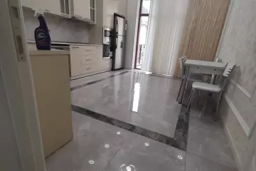 Aylıq Kirayə Yeni Tikili Ağ şəhər Kompleksində 