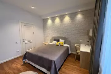 Aylıq Kirayə Yeni Tikili Ağ şəhər Kompleksində 